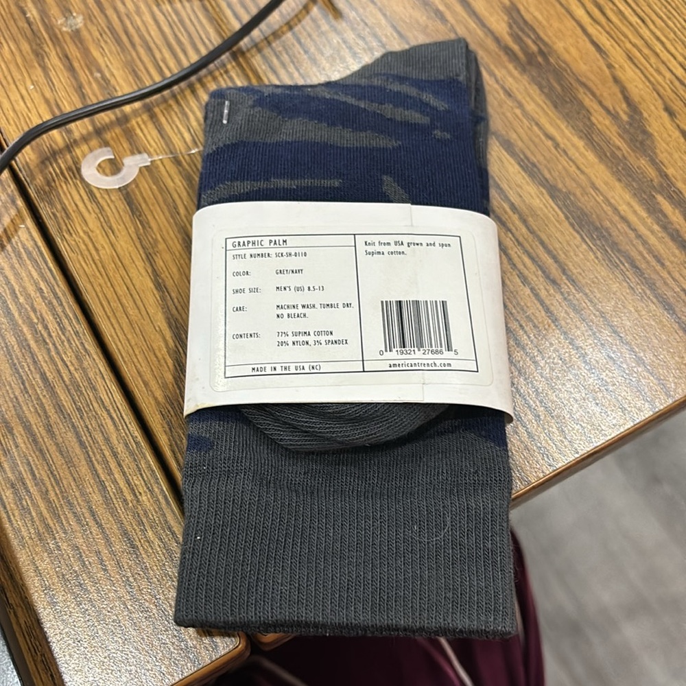 American Trench‎ supima cotton Graphic Palm crew socks gray orblue  NWT - Picture 2 of 2